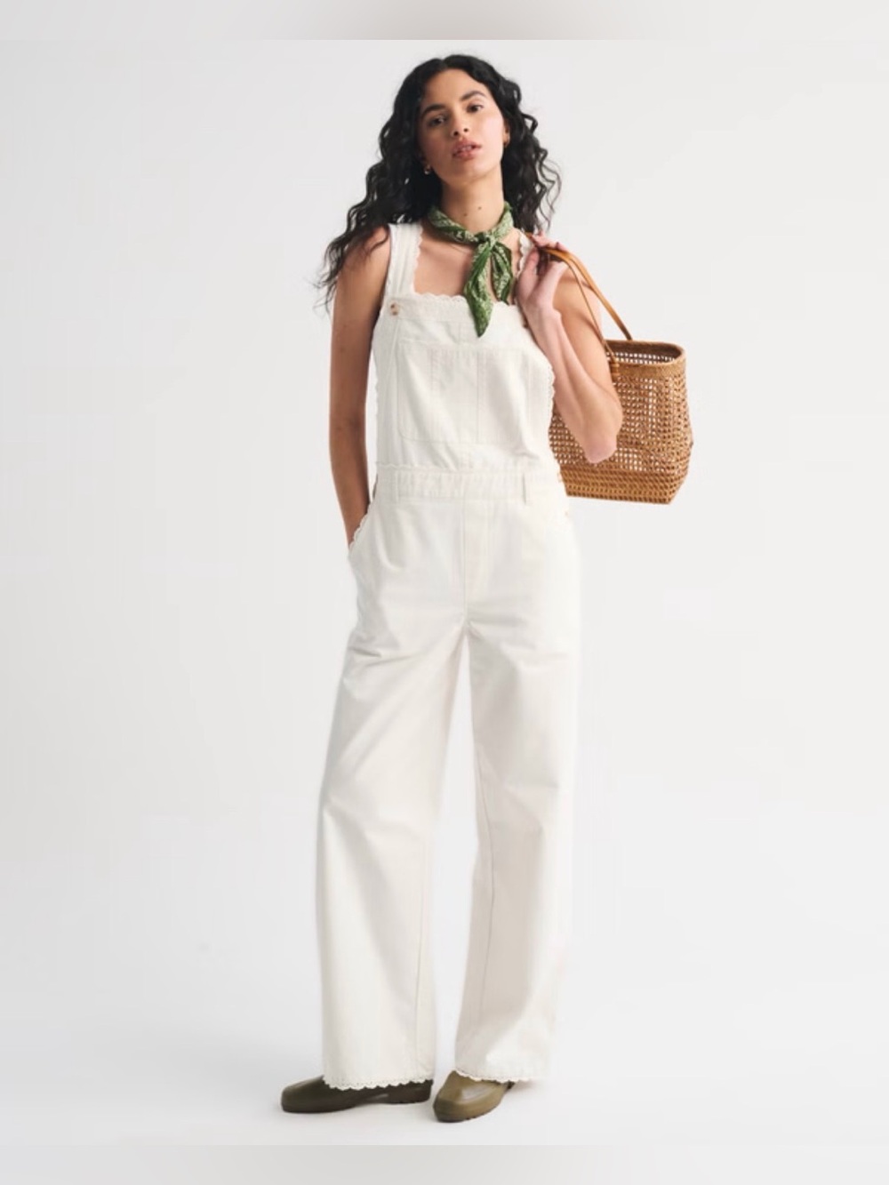 NWT Abercrombie & Fitch 100% Cotton Embroidered Trim Overall Jumpsuit Size Large